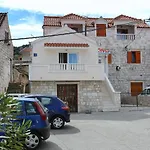 Lejlighed Apartments By The Sea Marina, Trogir - 10327