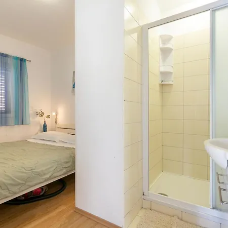 Lejlighed Apartments By The Sea Marina, Trogir - 10327